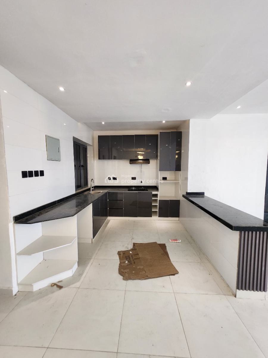 New Serviced 2 Bedroom Apartment, Lekki Phase 1, Lekki, Lagos, Flat / Apartment for Rent