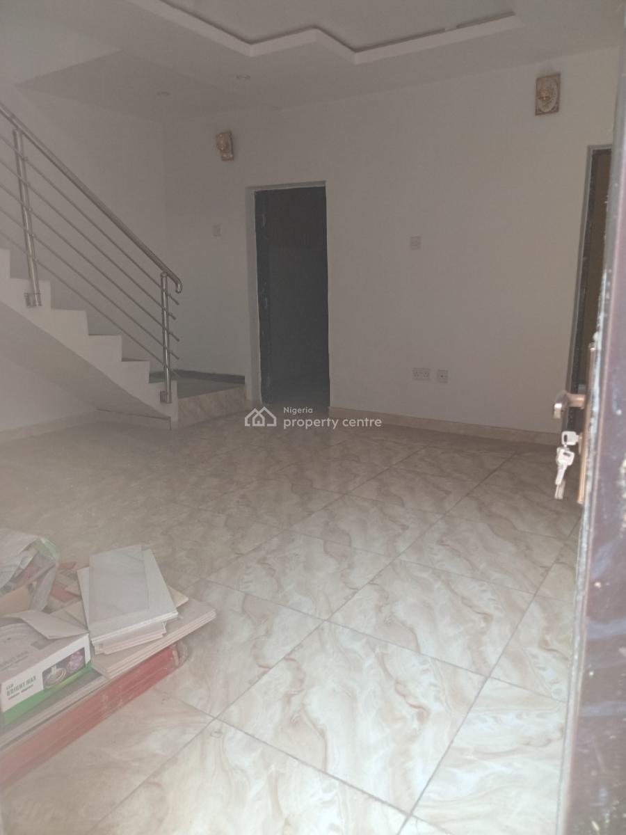 Family Sized 3 Bedroom Duplex, Oba Akran, Ikeja, Lagos, House for Sale
