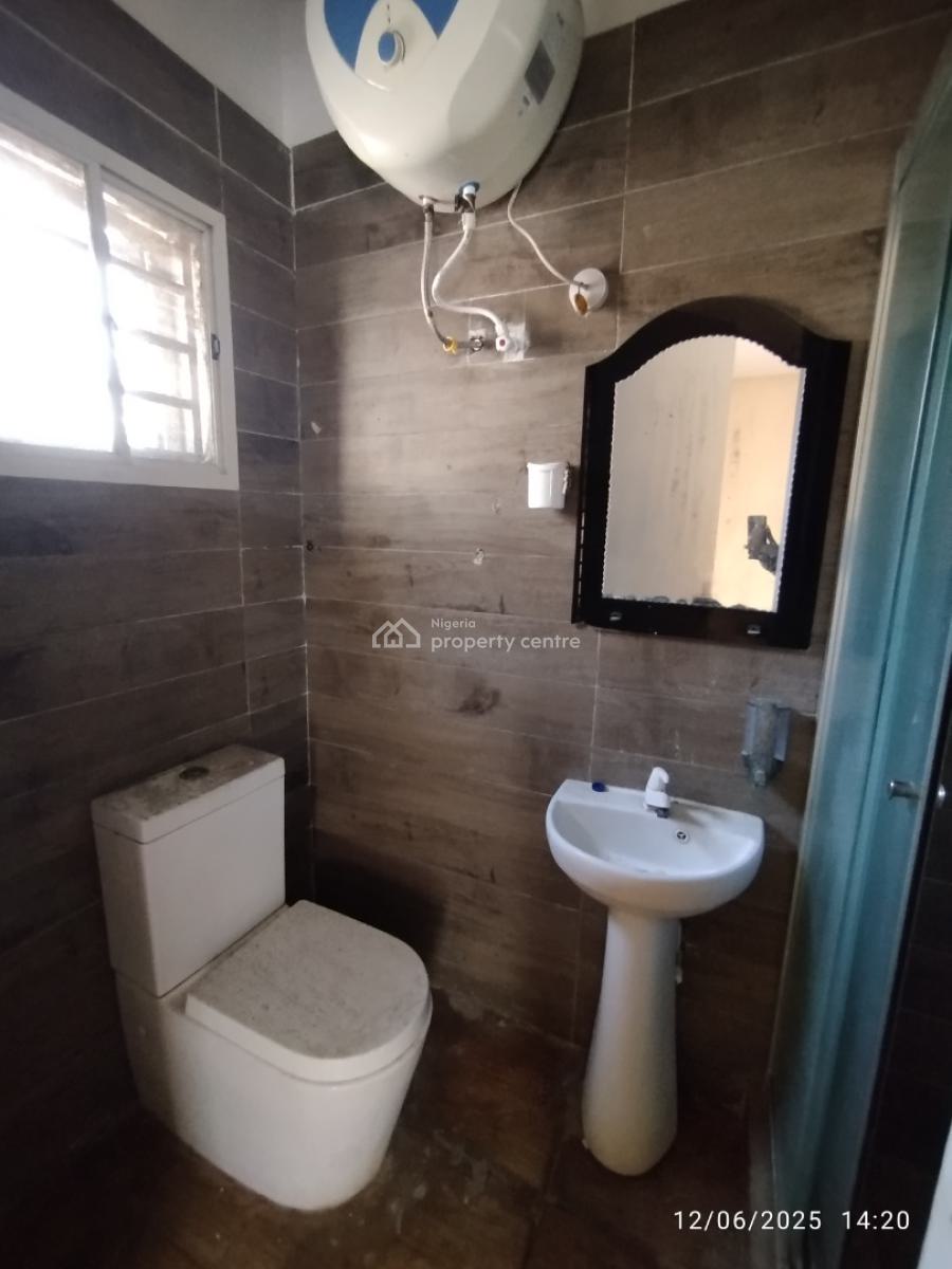 5-bedroom Self Compound Terrace + 2 Sitting Rooms, 2 Bqs, Gate House, Off Fola Osibo, Lekki Phase 1, Lekki, Lagos, Semi-detached Duplex for Rent