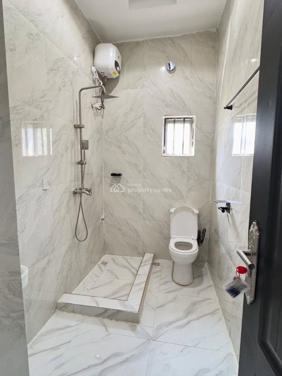 2 Bedroom Apartment, Dawaki, Gwarinpa, Abuja, Flat / Apartment for Rent