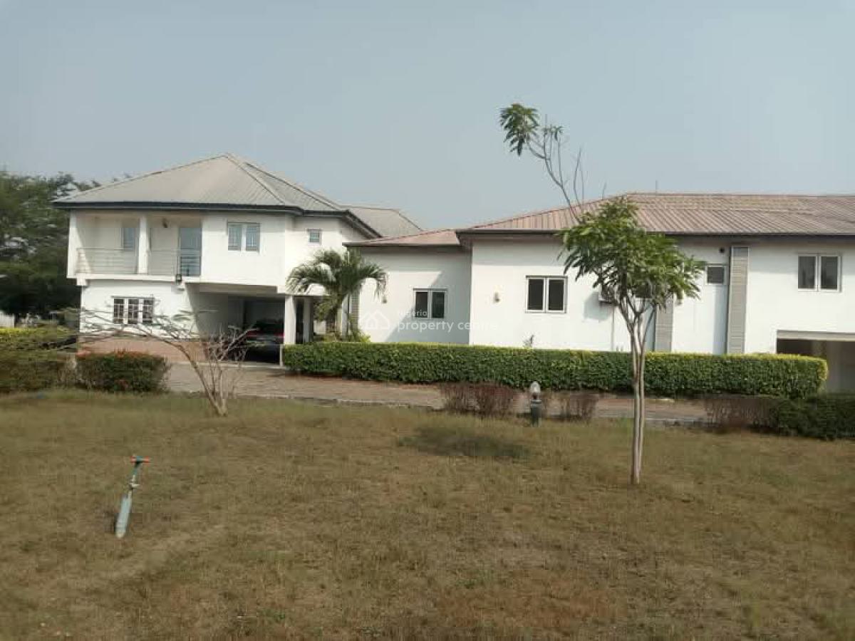 Fully Detached 8 Bdrm Duplex in a Good Area, Ibeju Lekki, Lagos, Detached Duplex for Sale
