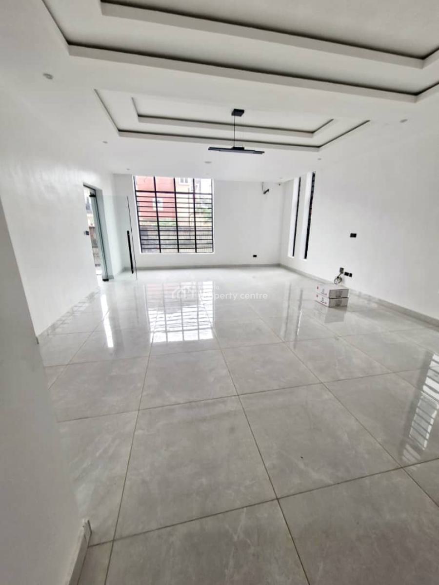 Massive 5 Bedrooms Fully Detached Duplex in a Good Area, Osapa, Lekki, Lagos, Detached Duplex for Sale