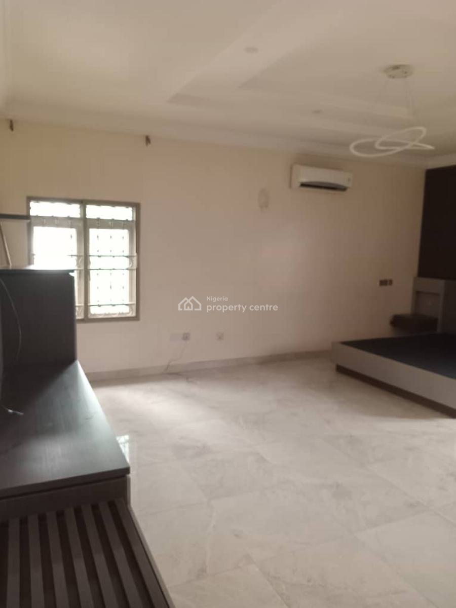 a Very Good Spacious 6 Bedroom Fully Detached Duplex + 1 Bedroom Bq, Wuse 2, Abuja, Detached Duplex for Rent