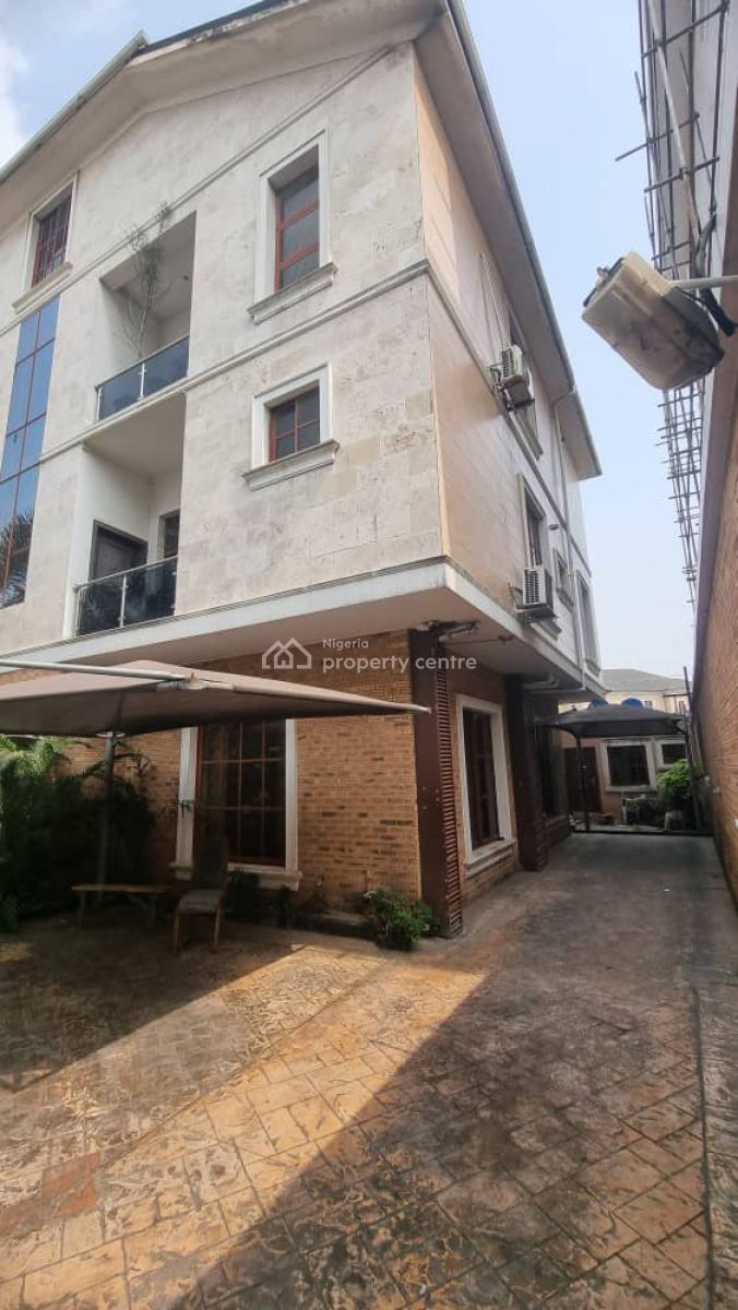 Well Maintain 4 Bedrooms Fully Furnished Semi Detached Duplex, Bananas Island Road, Ikoyi, Lagos, Semi-detached Duplex for Sale