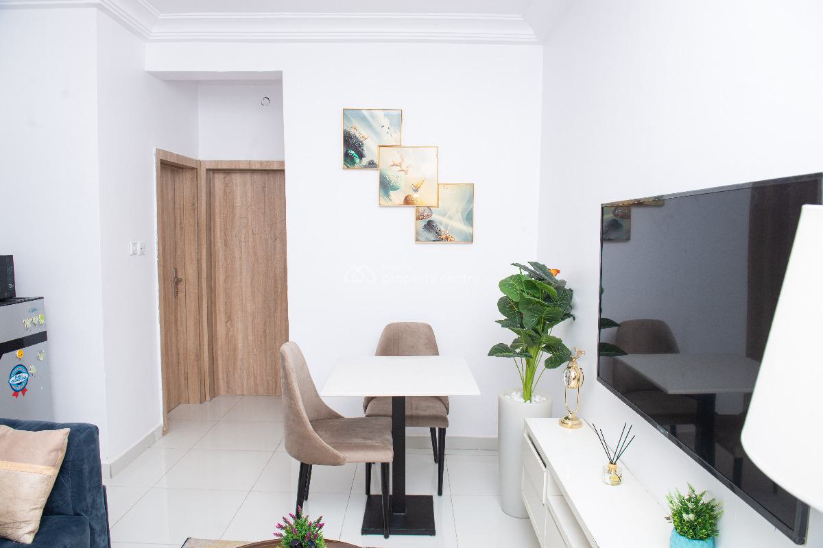 Cosy One Bedroom Furnished Apartment, Chevron Drive, Lekki, Lagos, Mini Flat (room and Parlour) for Rent