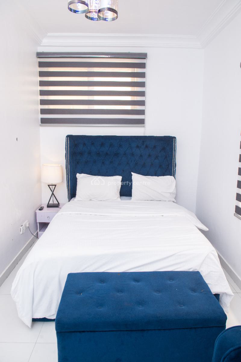 Cosy One Bedroom Furnished Apartment, Chevron Drive, Lekki, Lagos, Mini Flat (room and Parlour) for Rent