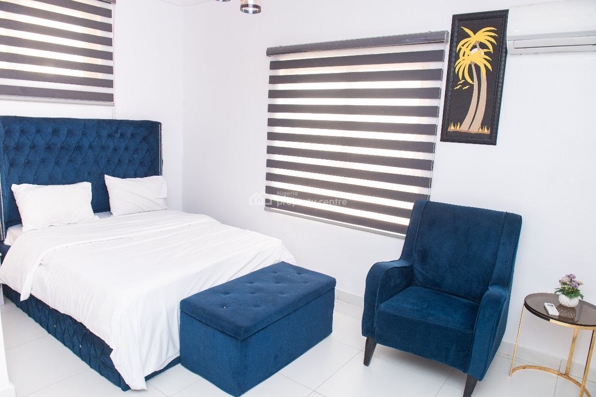 Cosy One Bedroom Furnished Apartment, Chevron Drive, Lekki, Lagos, Mini Flat (room and Parlour) for Rent