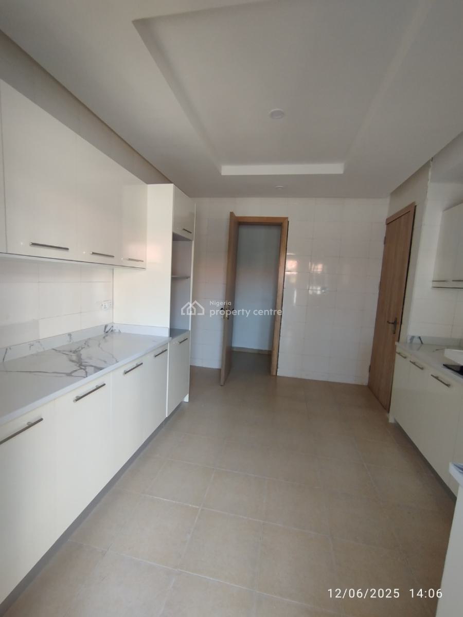 Fully Renovated 4-bedroom Terrace with Bq, 2 Sitting Rooms, Fitted Acs, Off Fola Osibo, Lekki Phase 1, Lekki, Lagos, Terraced Duplex for Sale