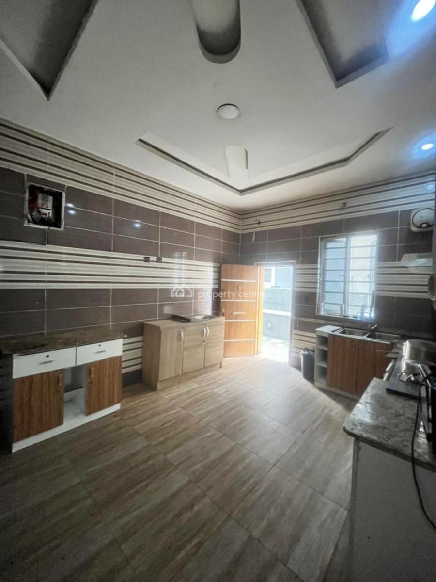 Standard Room in a Shared Apartment, Chevy View , Chevron, Lekki, Lagos, Self Contain (single Rooms) for Rent