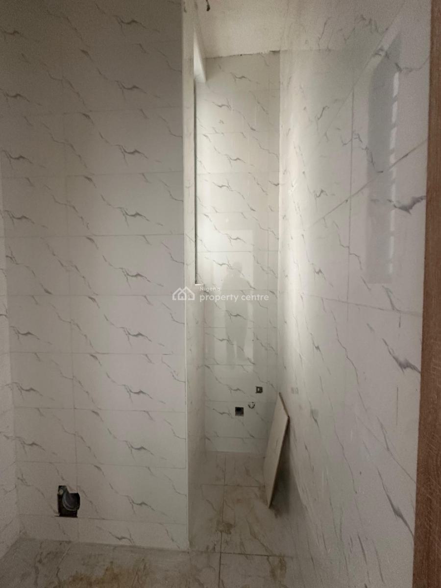 Luxury 2-bedroom Apartment with Swimming Pool, Elevator Move in Ready, Ologolo, Lekki, Lagos, Flat / Apartment for Sale