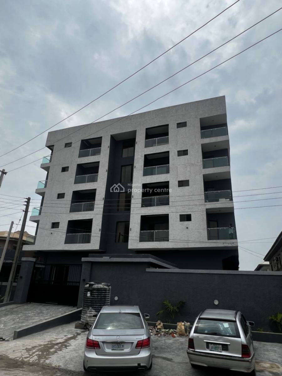 Lovely 2 Bedroom Apartment, Lekki Phase 1, Lekki, Lagos, Flat / Apartment for Sale