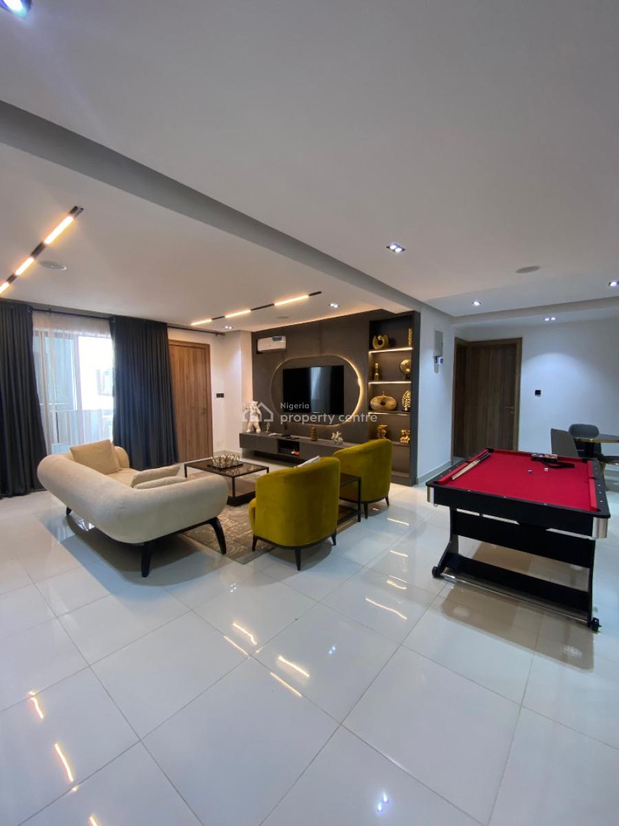 Beautiful 2 Bedroom Apartment with Swimming Pool, Lekki Phase 1, Lekki, Lagos, Flat / Apartment for Sale