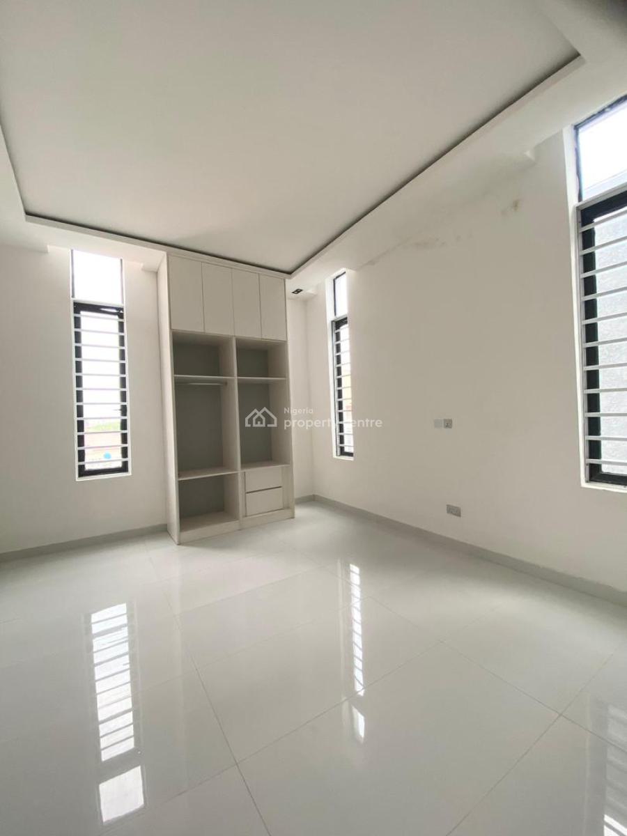 5 Bedrooms Fully-detached Duplex with Bq, 2nd Toll, Lekki, Lagos, Detached Duplex for Sale