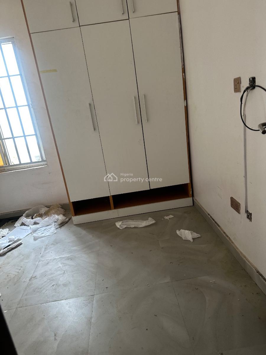 Four Bedroom Terrace, Ilasan, Lekki, Lagos, Flat / Apartment for Rent
