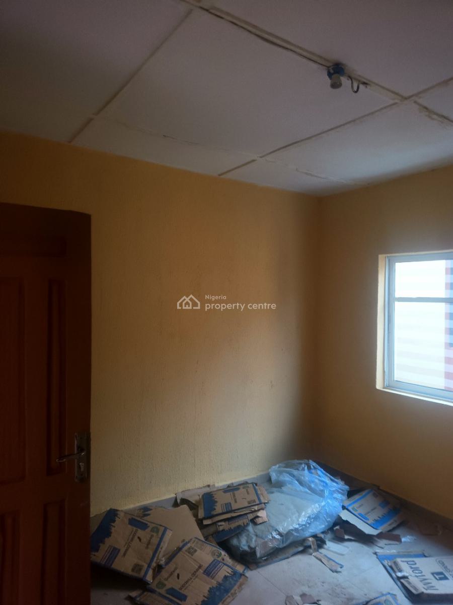Lovely Spacious Mini Flat + Balcony, College Road, Ogba, Ikeja, Lagos, Mini Flat (room and Parlour) for Rent