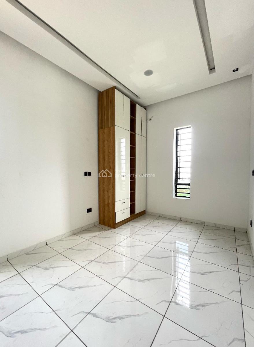 Lovely 5 Bedroom Detached Home with Pool and Bq, Ajah, Lagos, Detached Duplex for Sale