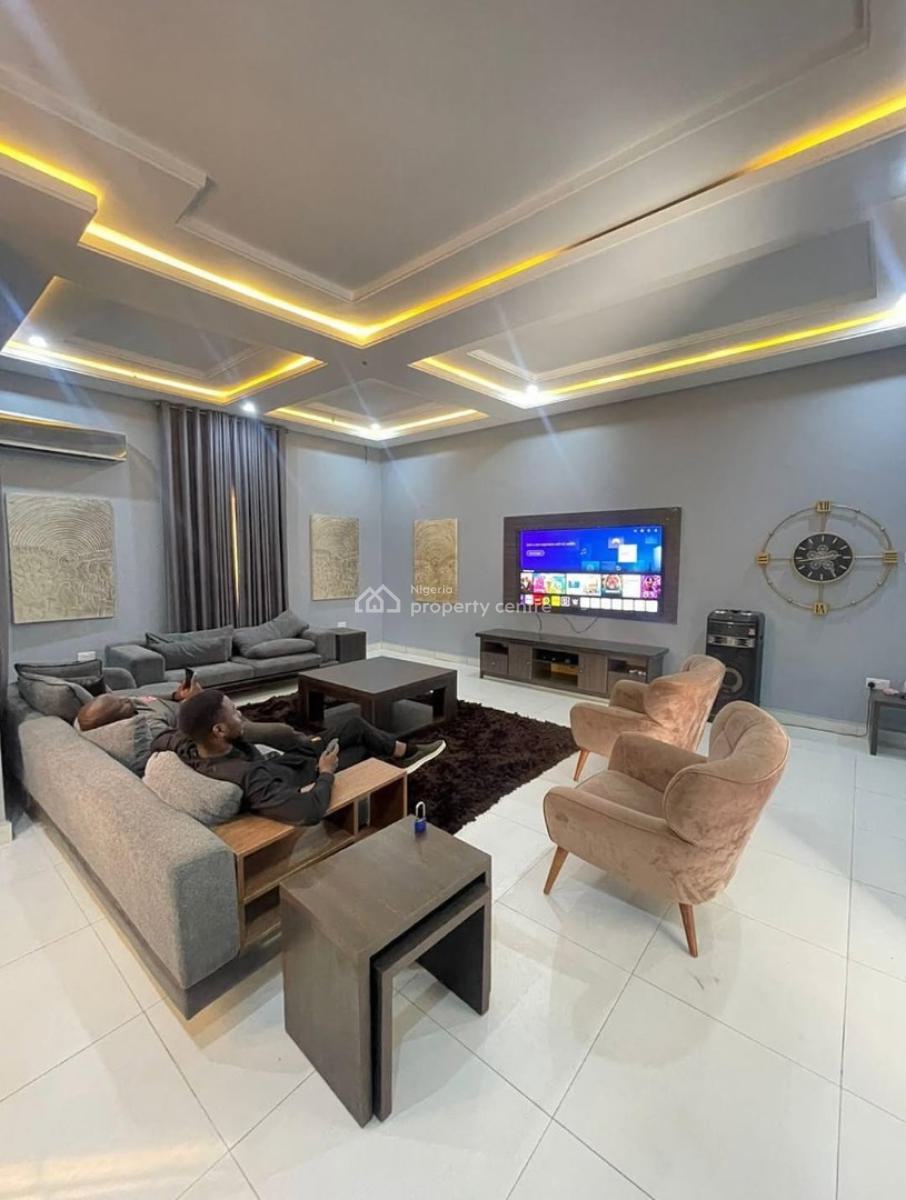 Semi-detached Duplex: Fully Furnished 5 Bedroom + Bq, Wuye, Abuja, Detached Duplex for Rent