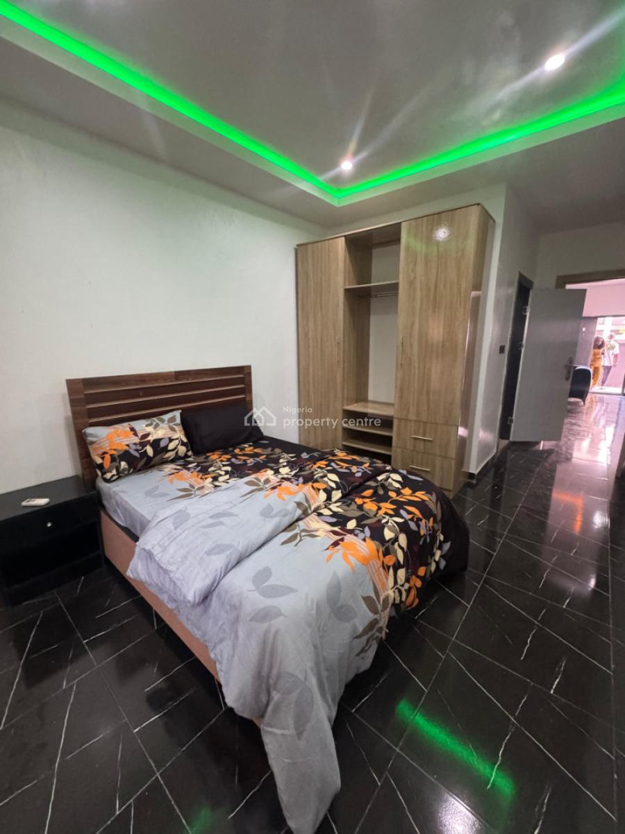 Spacious Serviced 2 Bedroom Flat, Off Spg Road, Lekki, Lagos, Flat / Apartment for Rent