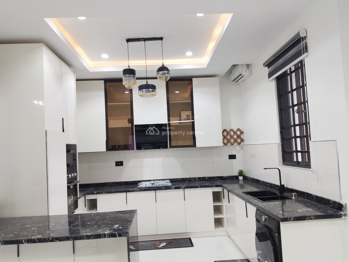 Newly Built 2 Bedrooms Maisonette, Off Freedom Way, Ikate, Lekki, Lagos, Flat / Apartment for Sale