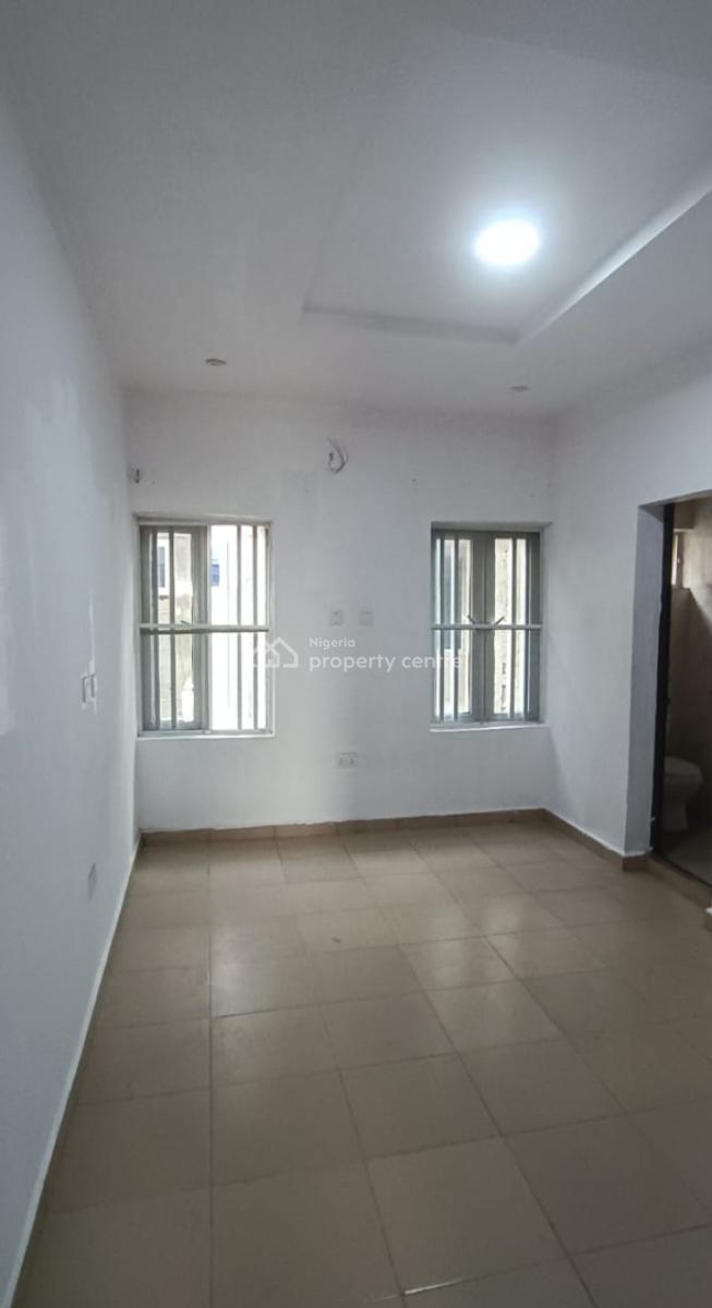 Clean and Spacious Room Self Con Sharing Kitchen, Scheme Ii, Ilaje, Ajah, Lagos, Flat / Apartment for Rent