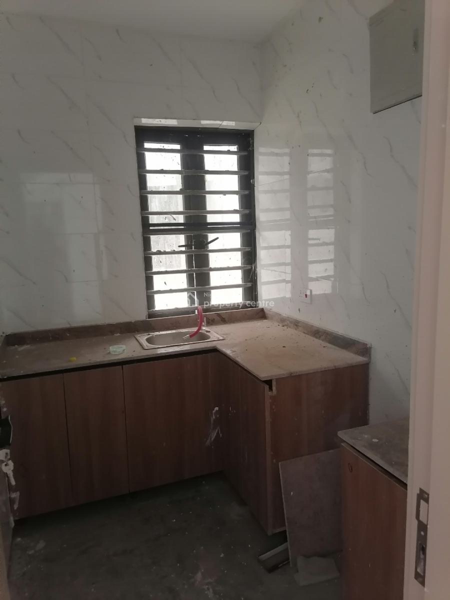 Cute Lovely 2 Bedroom Flat, Life Camp, Abuja, Flat / Apartment for Sale