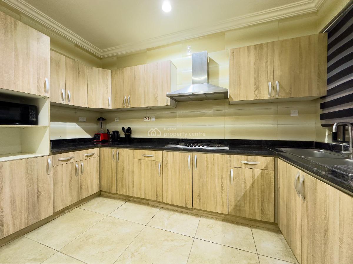 Modern 2 Bedroom Apartment, Lekki Phase 1, Lekki, Lagos, Flat / Apartment Short Let