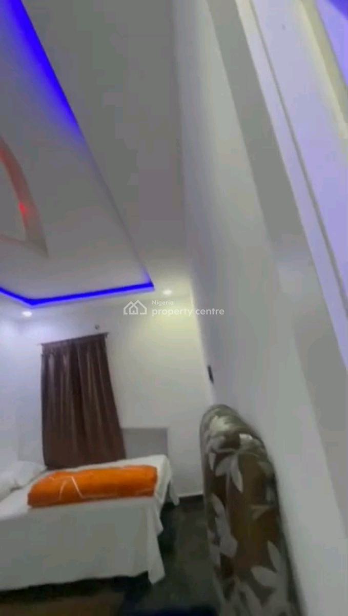 Very Decent, Standard and Nice Neatly Used Miniflat Rooms Ensuite, Oba of Iwayas Palace, Iwaya, Yaba, Lagos, Mini Flat (room and Parlour) for Rent