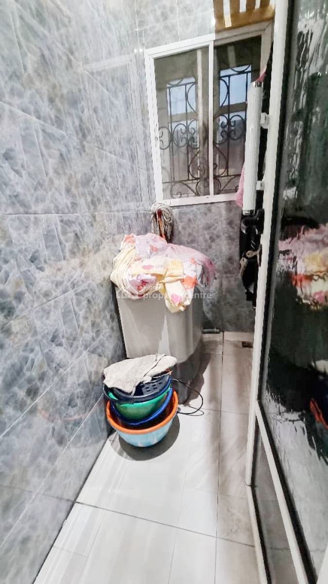 a Well Maintained Spacious Furnished 2 Bedroom Flat, Gra Phase 1, Magodo, Lagos, Flat / Apartment for Rent
