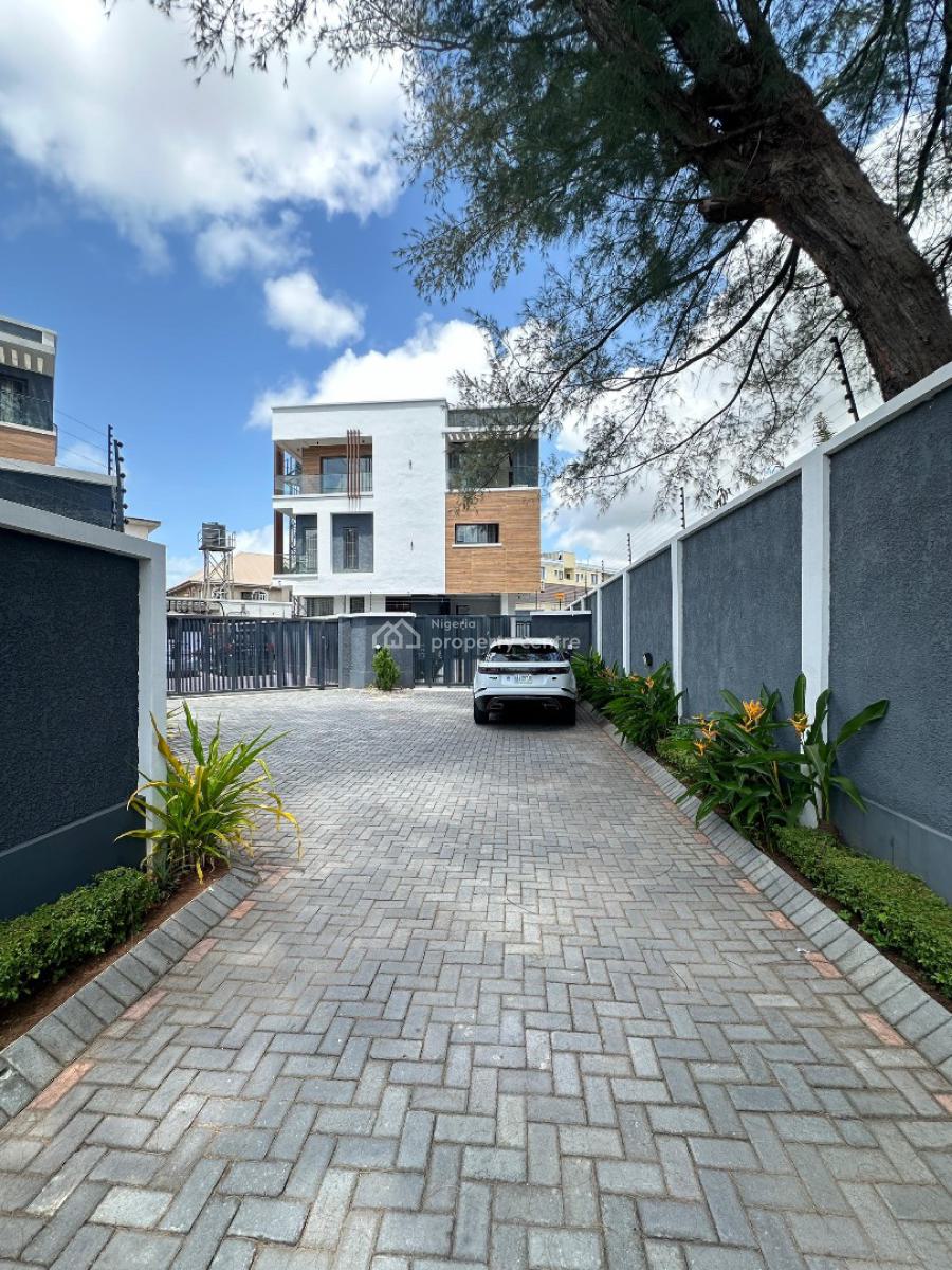 Elegantly Built 5 Bedroom Fully Detached Home with Pool, Cinema & Gym, Lekki Phase 1, Lekki, Lagos, Detached Duplex for Sale