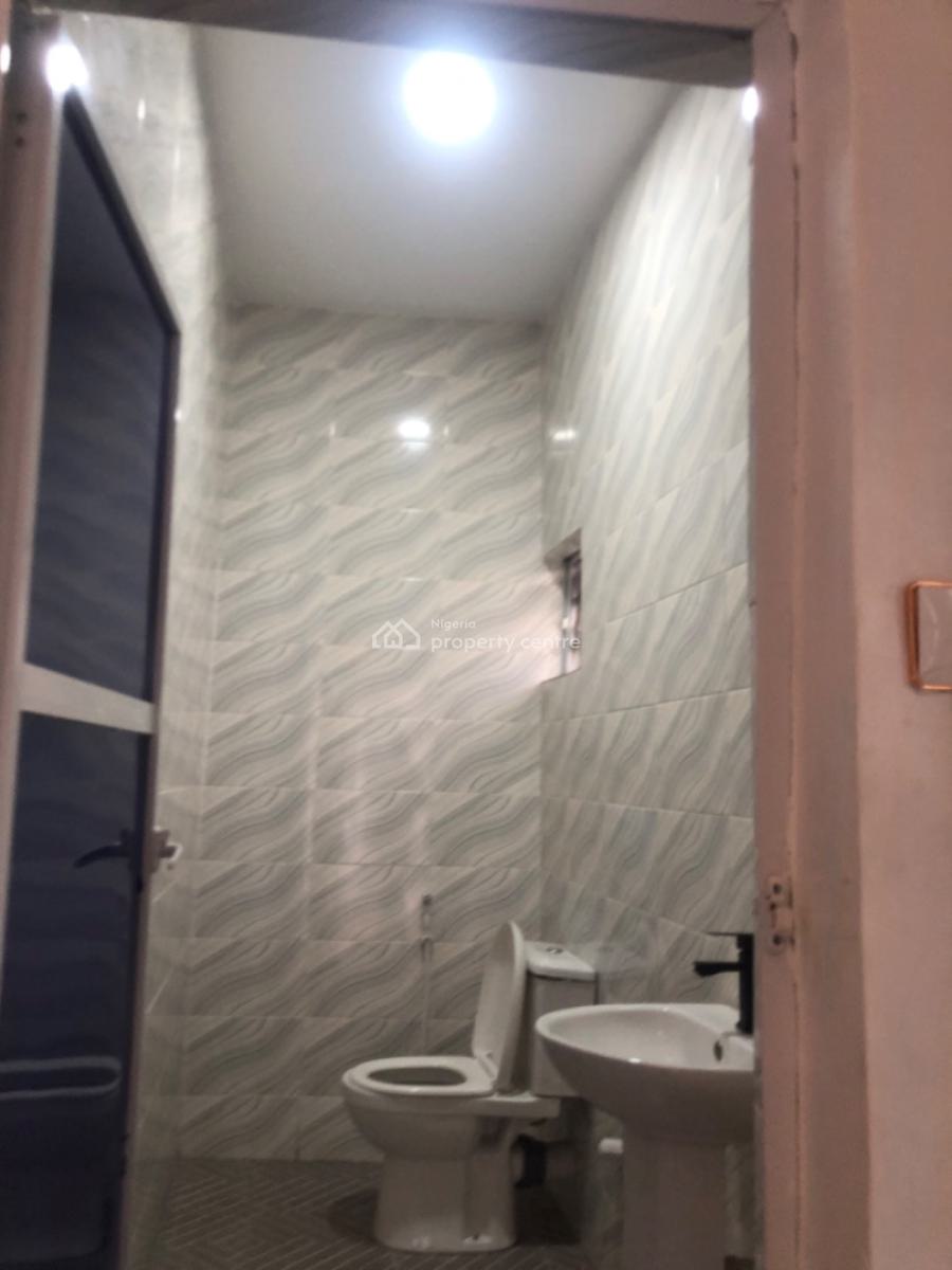Modern Very Spacious 3bed Room Apartment, Gbagada, Lagos, Flat / Apartment for Rent