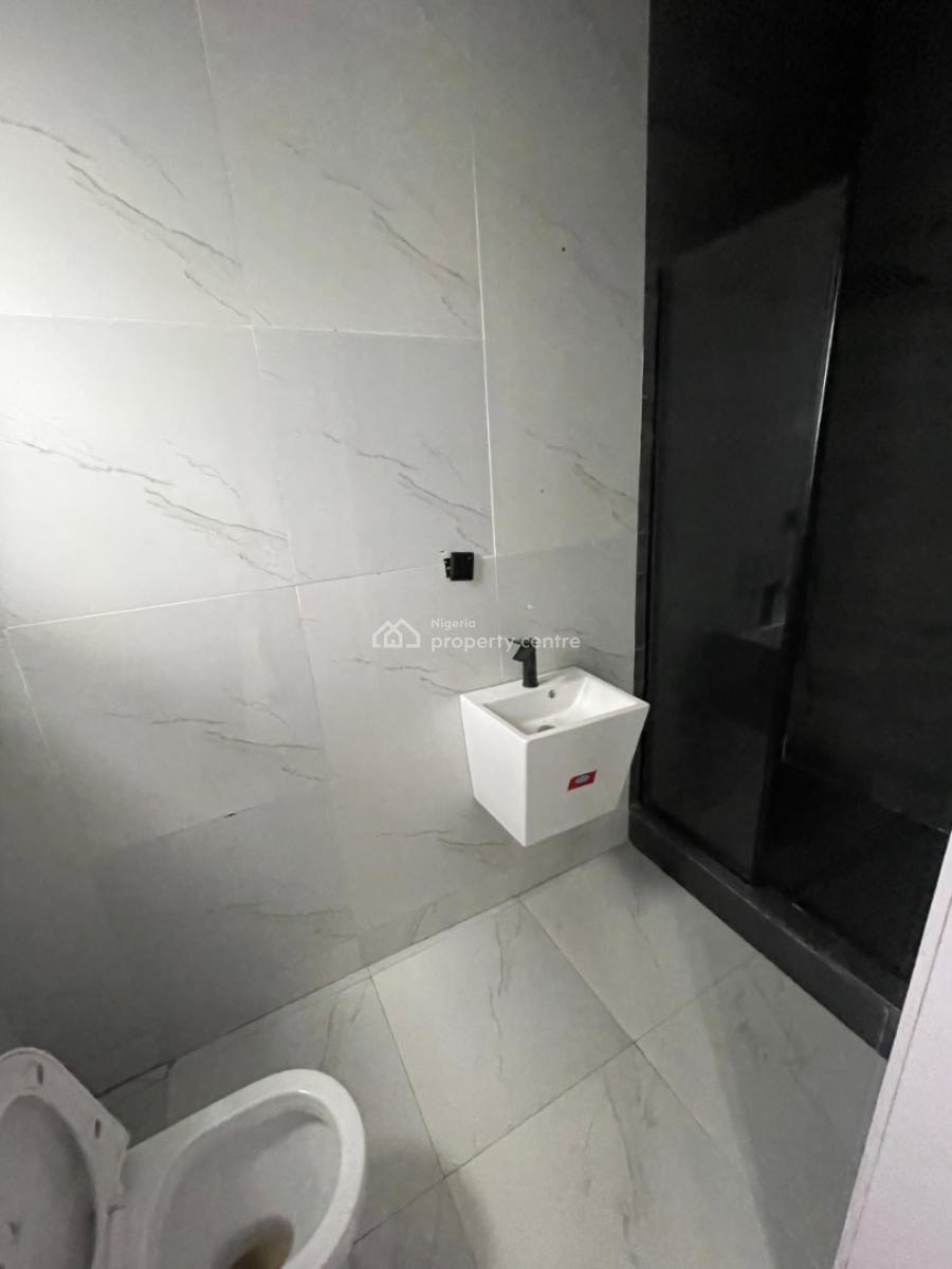 Pristine 5 Bedroom Detached in a Estate with Strict Access Control, Ajah, Lagos, Detached Duplex for Sale