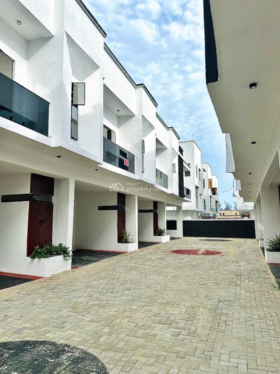 Family-oriented 4-bedroom Home with Ample Space, Ikota, Lekki, Lagos, Terraced Duplex for Sale