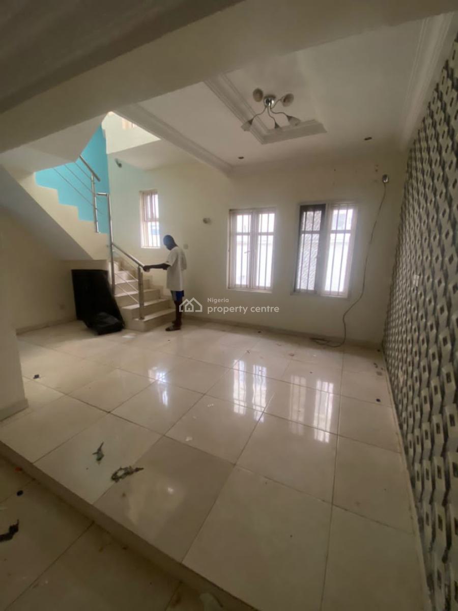 3 Bedroom Terrace Duplex, Osapa, Lekki, Lagos, Terraced Duplex for Rent