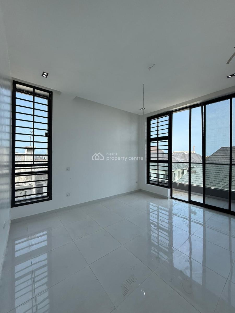 Luxury Brand New 2bed Apartment Suitable for Airbnb, Ologolo, Lekki Phase 1, Lekki, Lagos, Block of Flats for Sale
