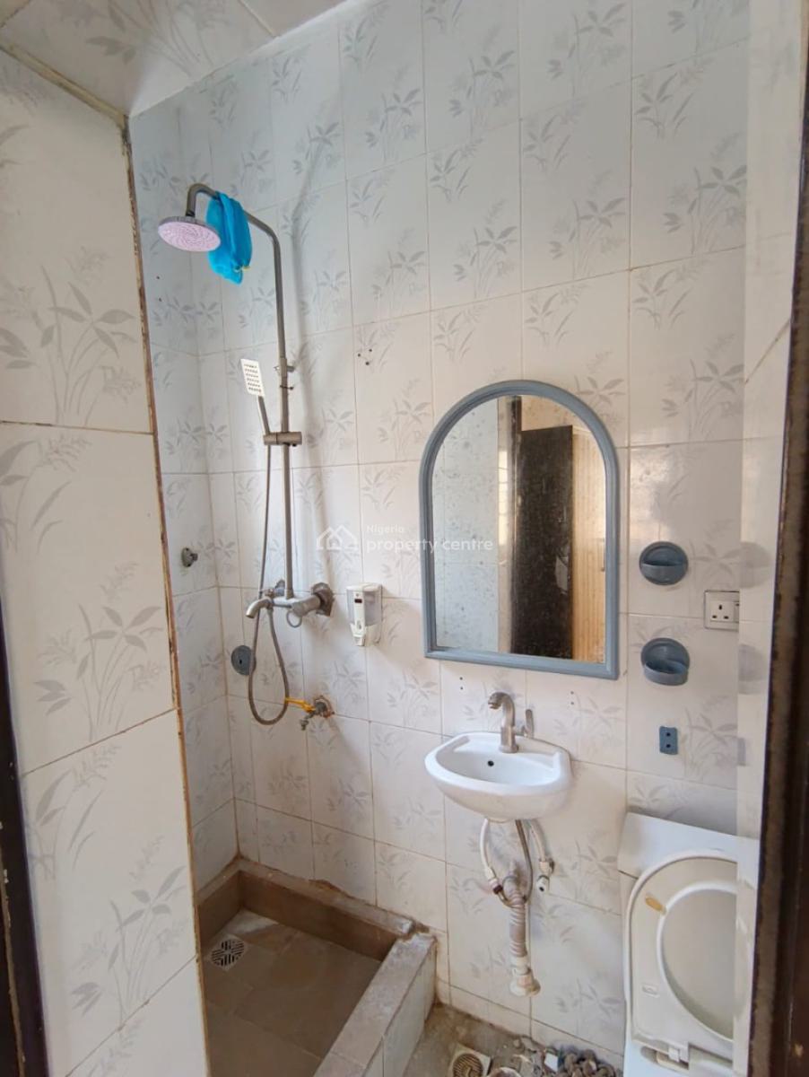 Lovely 2 Bedroom Apartment, Ologolo, Lekki, Lagos, Flat / Apartment for Rent