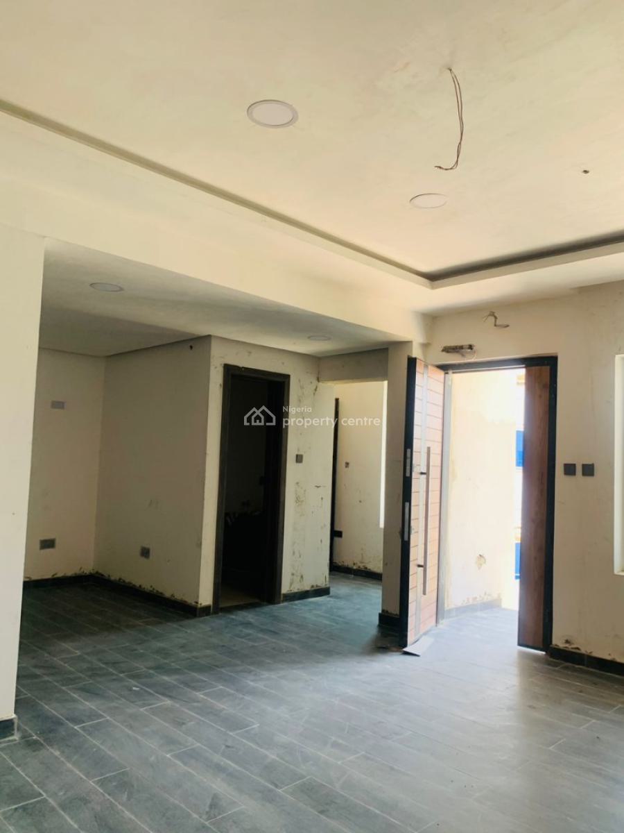 3 Bedrooms Flat, Canal West Estate, Osapa London Road, Jakande- Lekki, Lagos., Osapa, Lekki, Lagos, Flat / Apartment for Sale