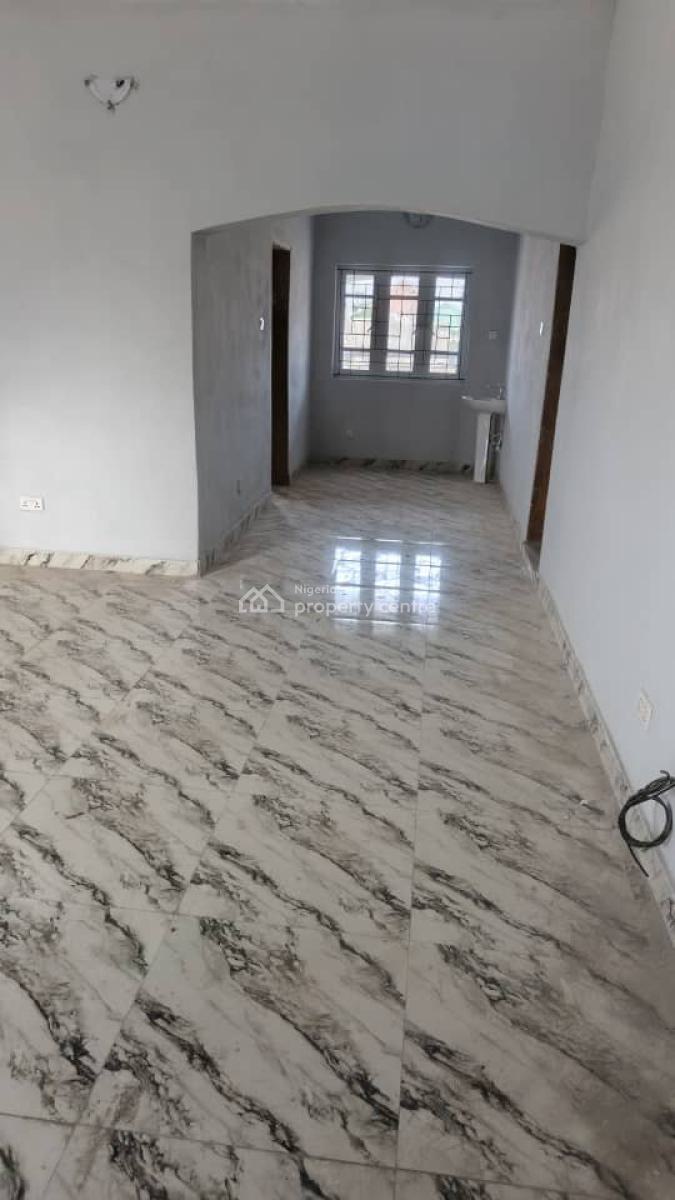 a Company Needed to Take All for Staffs, Shapati Oppisite Beechwood Estate, Ibeju, Lagos, Flat / Apartment for Rent