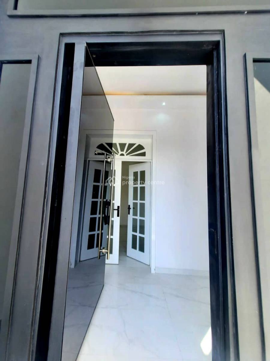 Luxurious 5 Bedrooms Duplex in a Good Area, Osapa, Lekki, Lagos, Detached Duplex for Sale