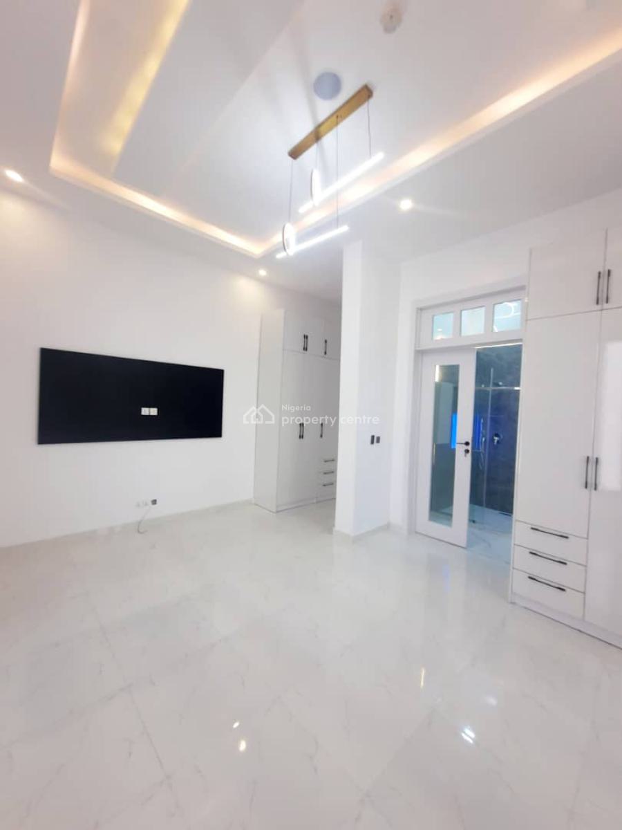Luxurious 5 Bedrooms Duplex in a Good Area, Osapa, Lekki, Lagos, Detached Duplex for Sale
