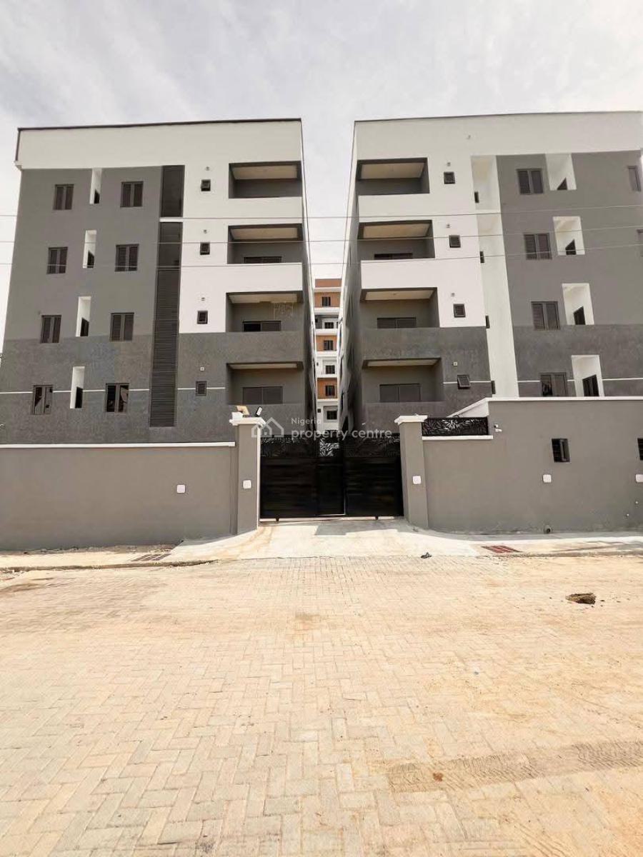 Lovely 2 Bedroom Apartment with Gym and Elevator, Lekki Phase 1, Lekki, Lagos, Block of Flats for Sale
