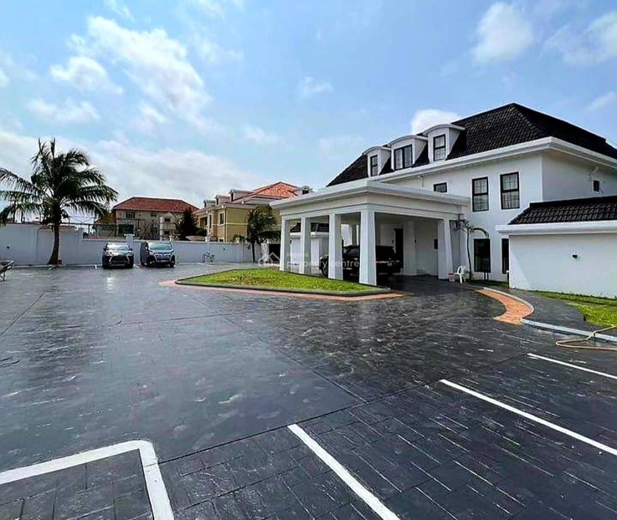 Stunning 6 Bedrooms Waterfront Mansion in a Good Area, Ikoyi, Lagos, House for Sale