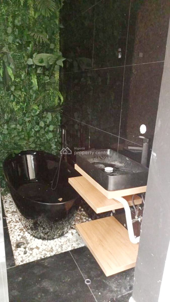 Luxury 2 Bedroom Bungalow, Michael Otedola Estate, Kosofe, Lagos, Flat / Apartment for Sale