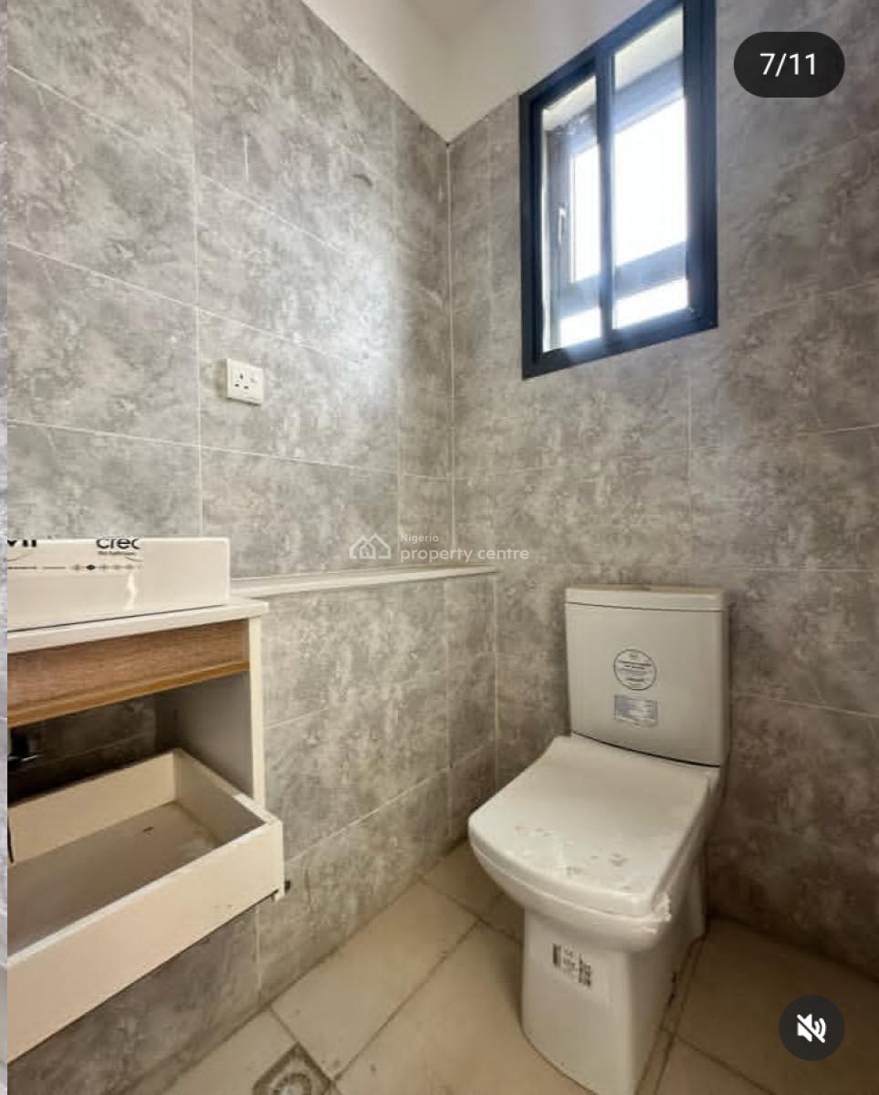 2bedroom Flat, Ologolo, Lekki, Lagos, Flat / Apartment for Rent