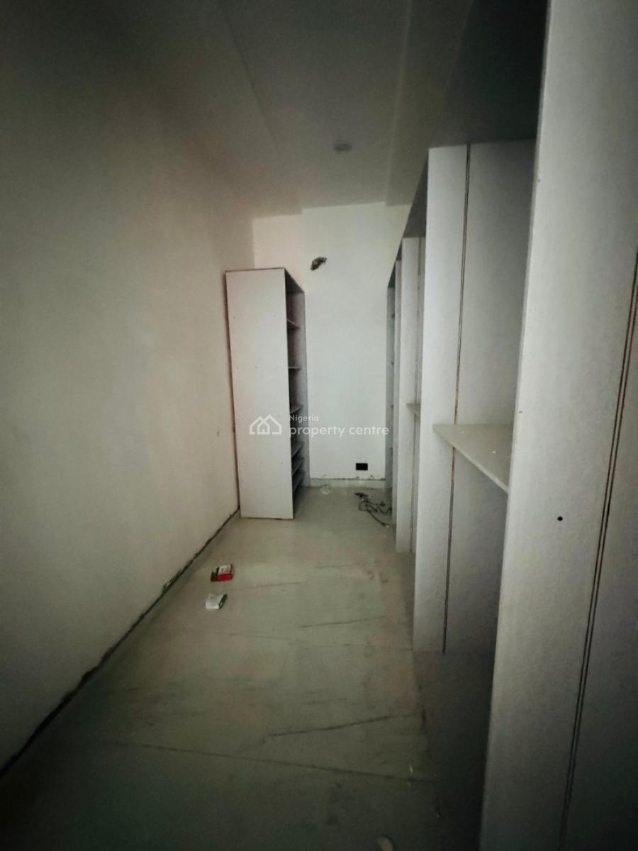 Uniquely Styled  5 Bedroom Fully Detached Duplex with Bq, Gra, Ogudu, Lagos, Detached Duplex for Sale