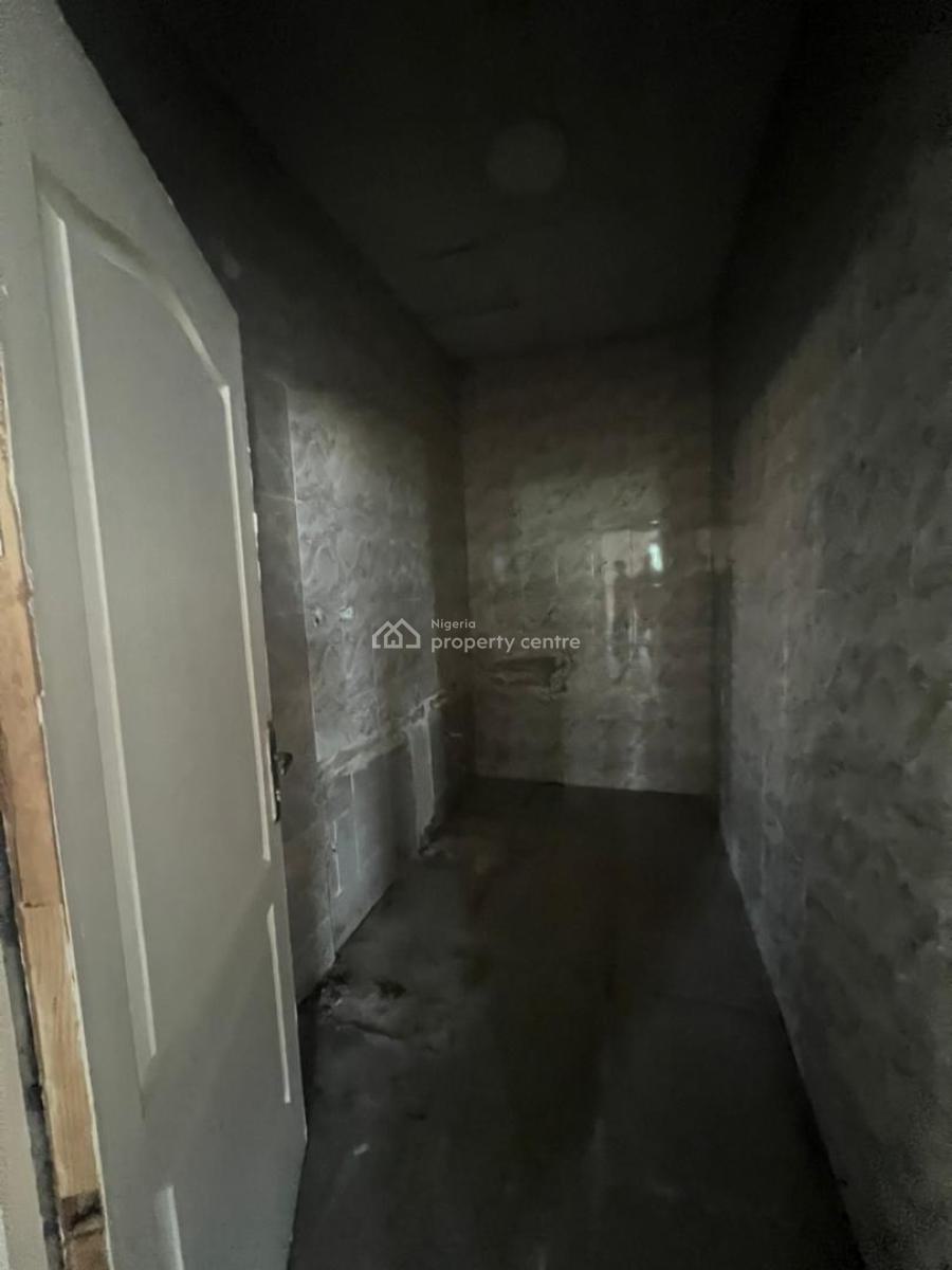Shop Space, Ajah, Lagos, Shop for Rent