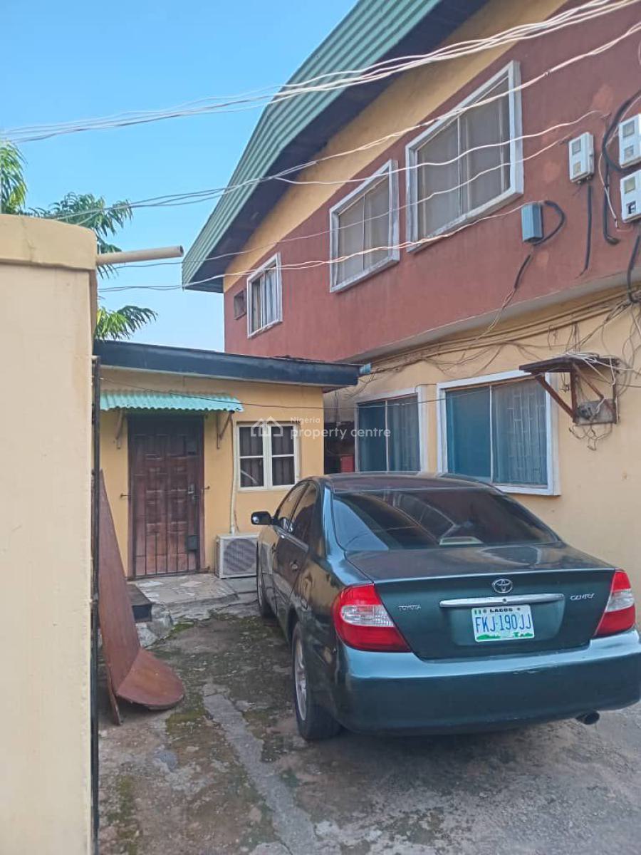 Beautiful Well Built House in a Good Area, Mangoro, Ikeja, Lagos, House for Sale