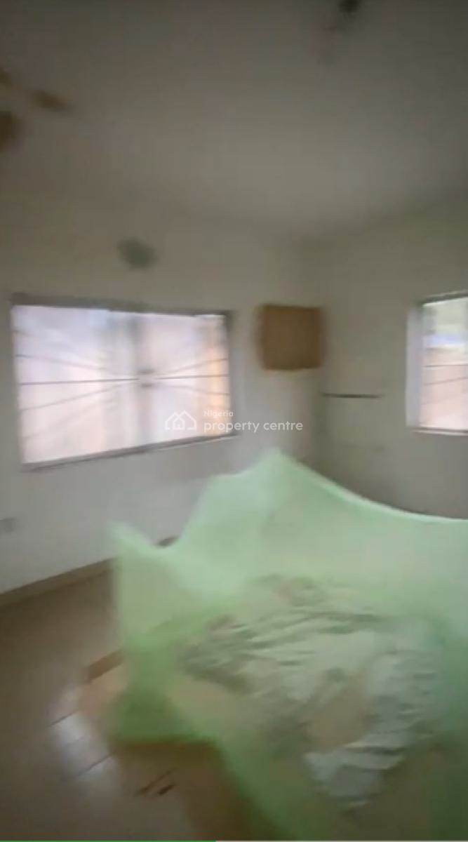 Spacious 3 Bedroom Flat with Kitchen Cupboards, Gbagada, Lagos, Flat / Apartment for Rent