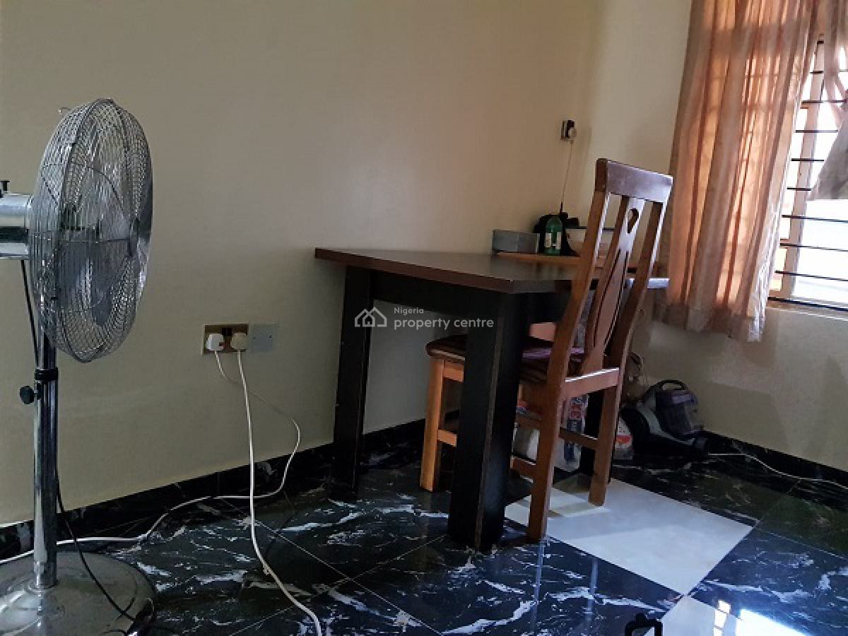 1 Bedroom Self Contain Apartment Suites, 16 Ireplodun Oluwo Onikolobo, Abeokuta South, Ogun, Self Contain (single Rooms) for Rent