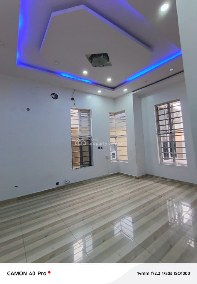 Spacious Master Bedroom Studio Apartment with Kitchen, Osapa London, Osapa, Lekki, Lagos, Self Contain (single Rooms) for Rent
