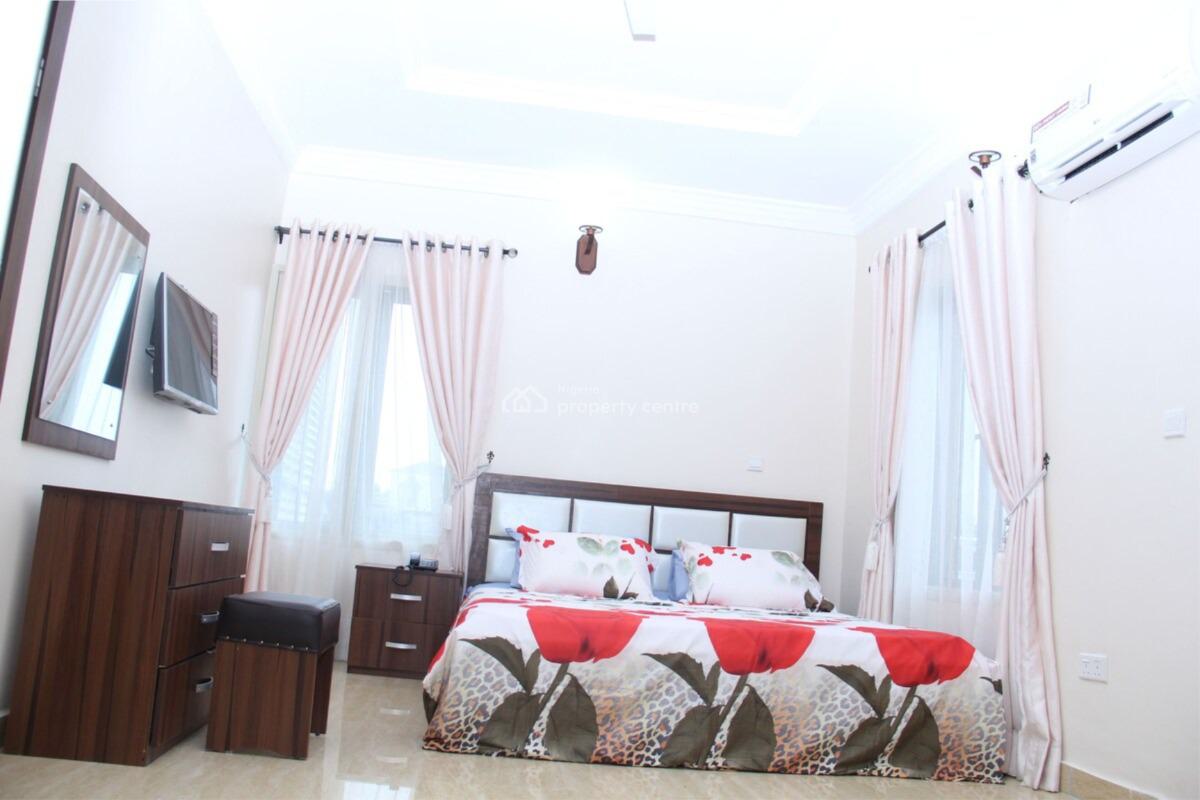 Luxury 3 Bedrooms Fully Furnished, Andy Offor St, Off International Airport Ajao Estate, Isolo, Lagos, Flat / Apartment for Sale